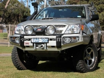 Передний силовой бампер ARB для Toyota HiLux после 2005 г